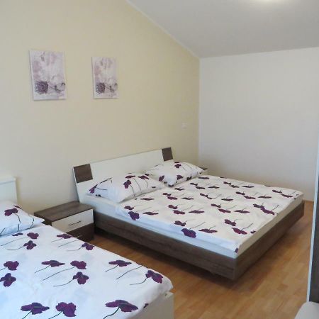 Apartment Mare Медулин Екстериор снимка