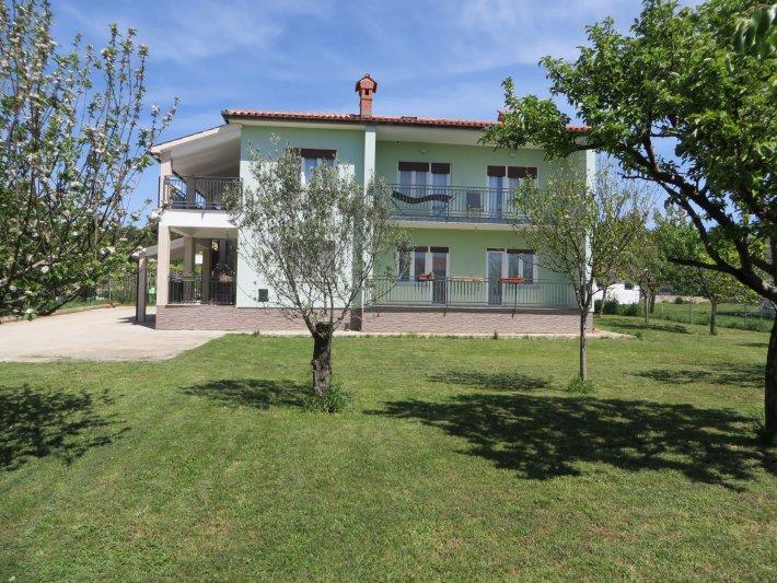 Apartment Mare Медулин Екстериор снимка